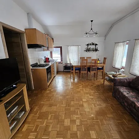 Avecchiasegheria Apartment *