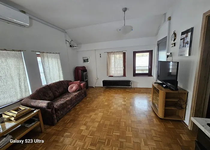 Apartamento Avecchiasegheria